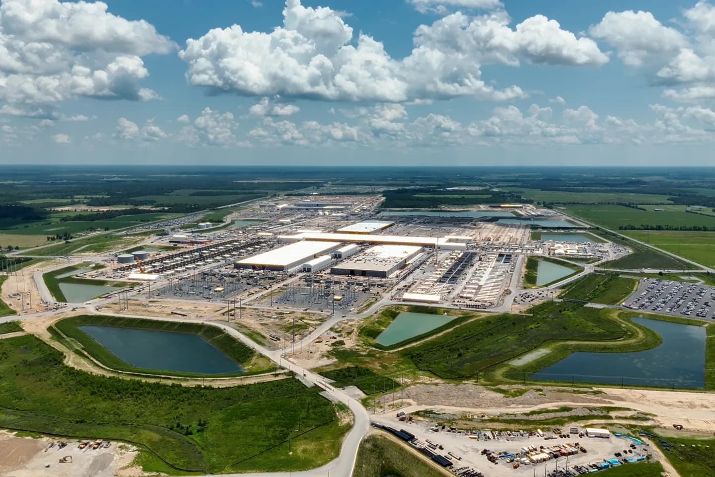 Aerial photo of Meta's Hyperion data center campus under construction in Richland Parish, Louisiana Aerial photo of Meta's Hyperion data center campus under construction in Richland Parish, Louisiana